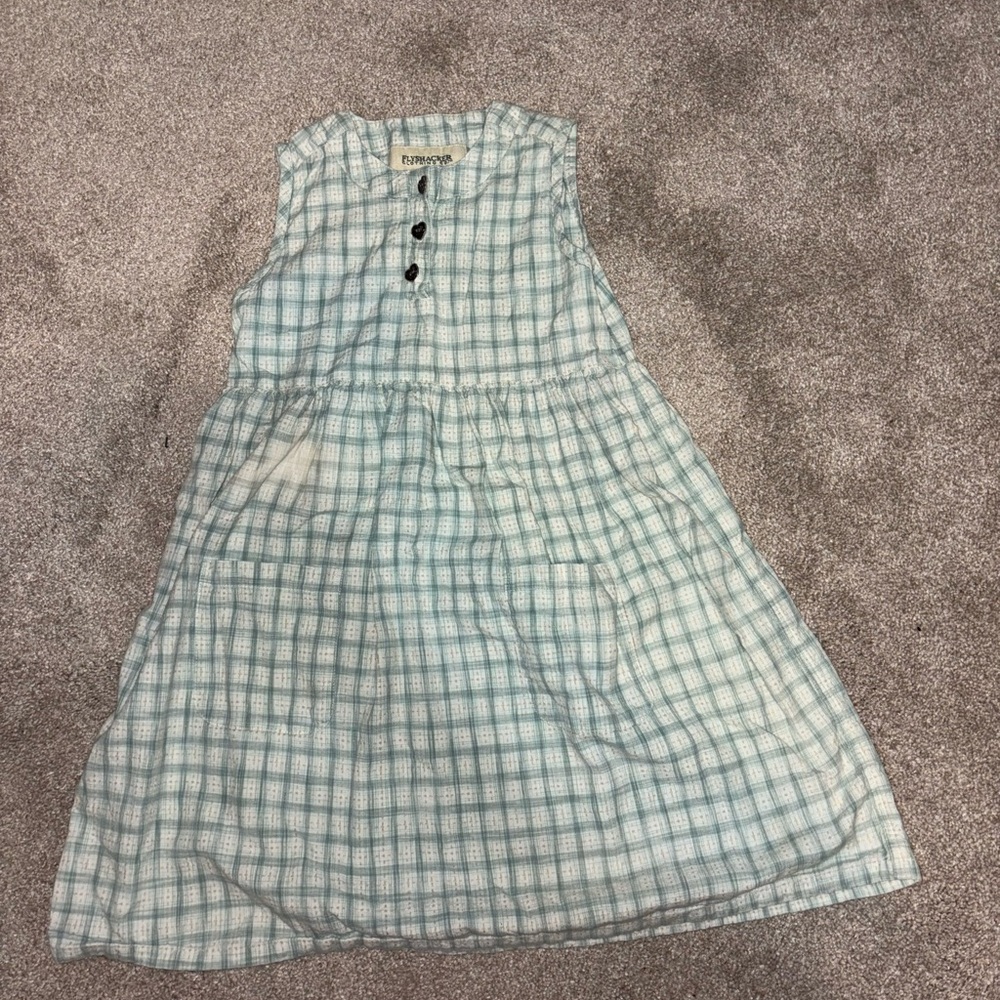 Girls dress